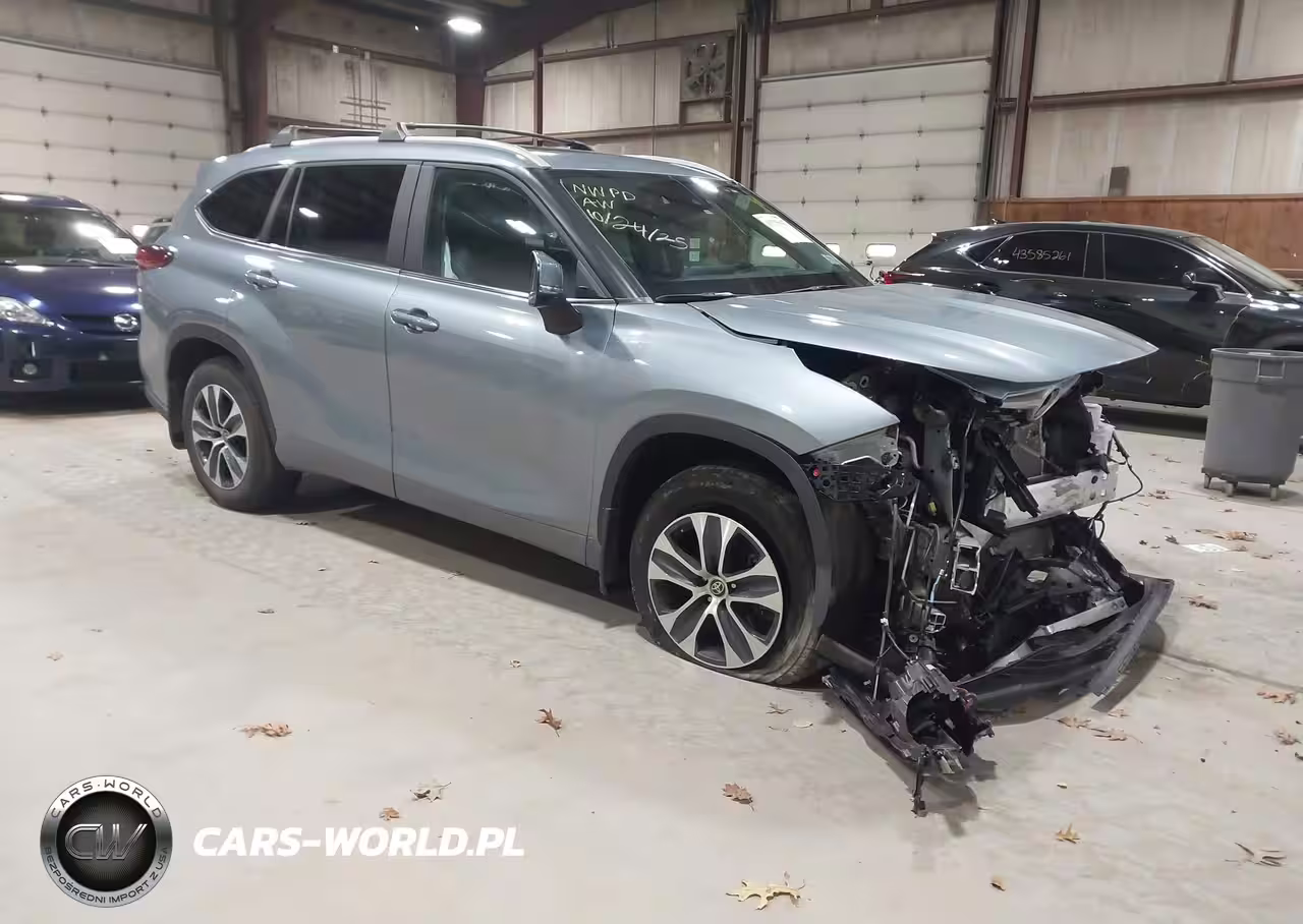 2023 Toyota Highlander Xle