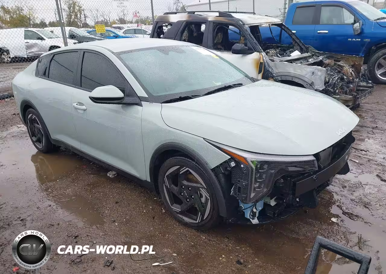 2025 Kia K4 Ex