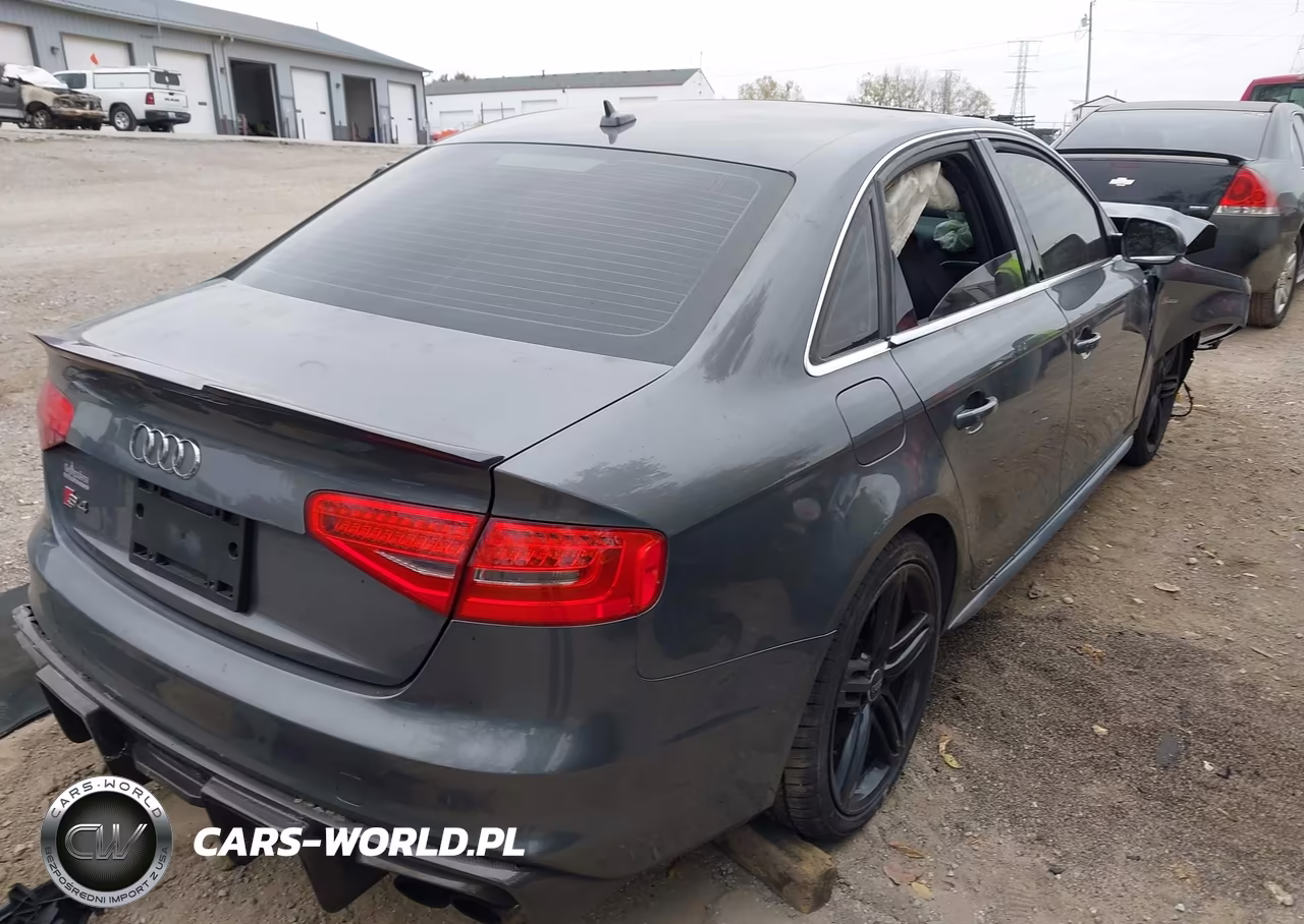 2014 Audi S4 3.0T Premium Plus VIN:WAUBGAFL1EA039769 - 4