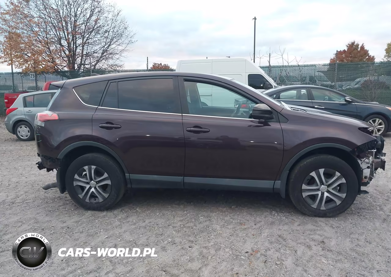 2018 Toyota Rav4 Le VIN:2T3BFREV1JW791636 - 13