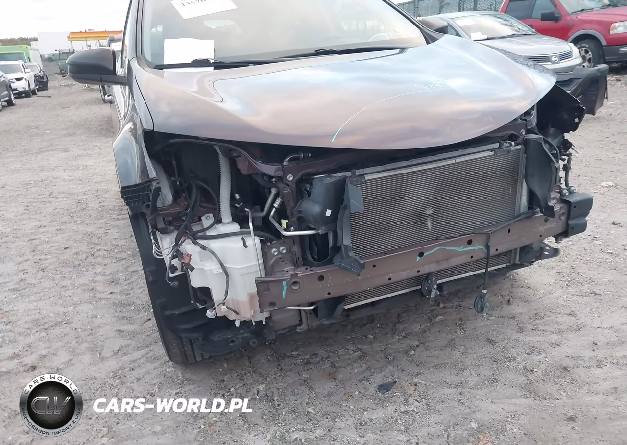 2018 Toyota Rav4 Le VIN:2T3BFREV1JW791636 - 17