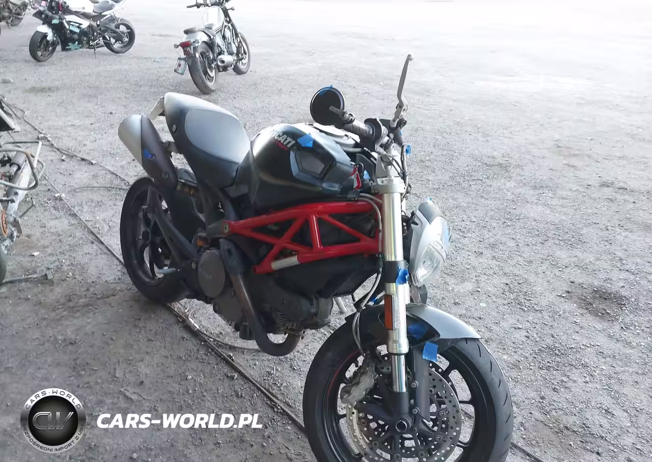 2013 Ducati Monster 796