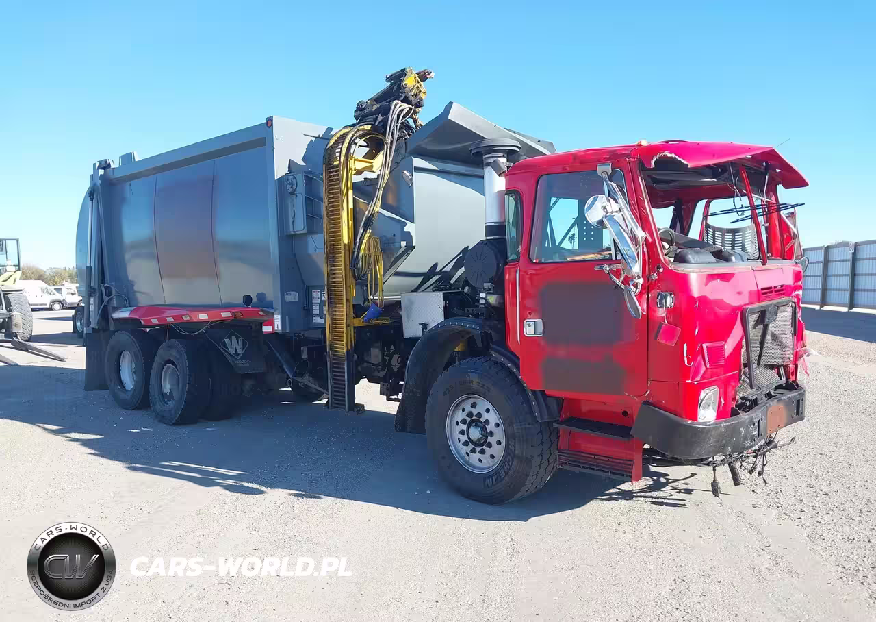 2010 Autocar Llc Xpeditor