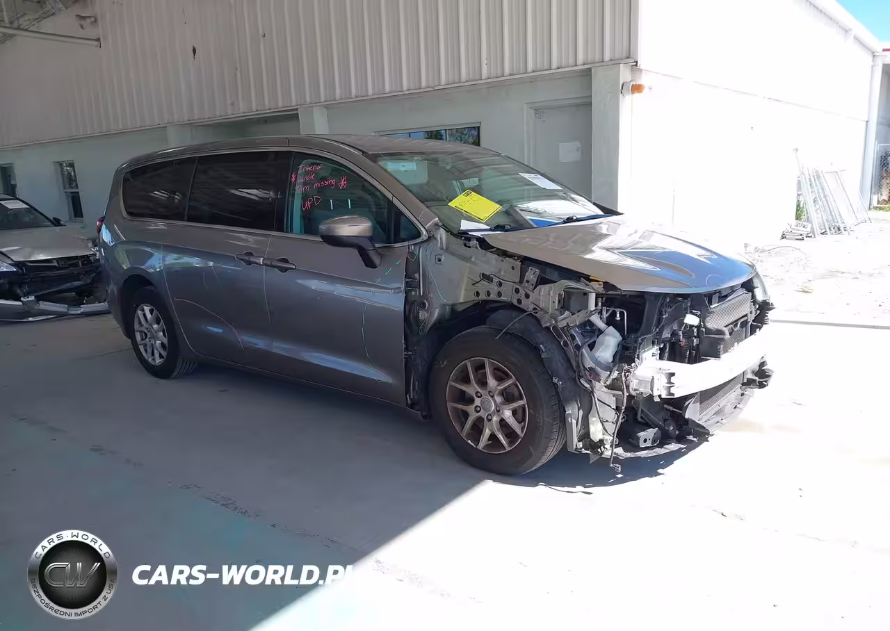 2017 Chrysler Pacifica Touring