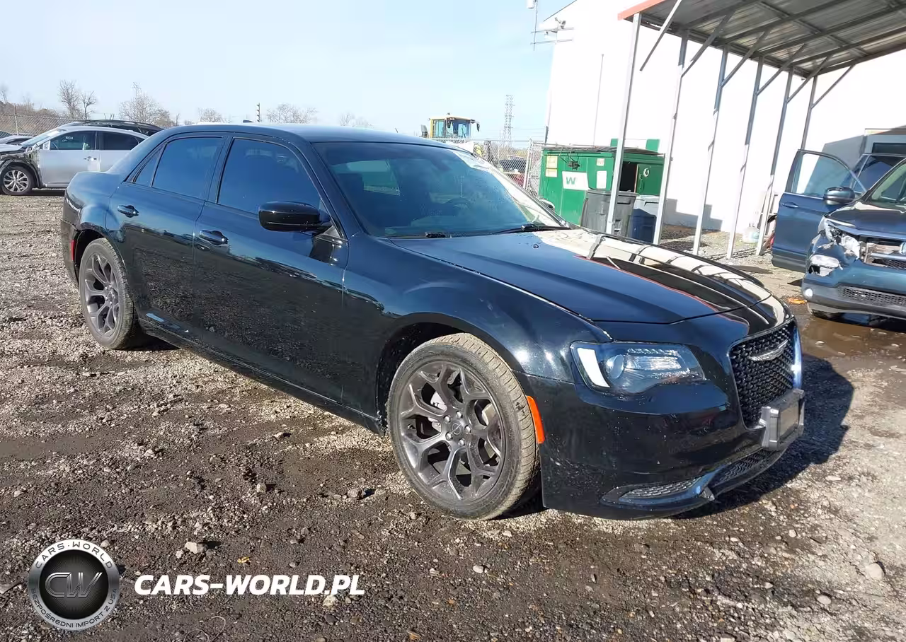 2019 Chrysler 300 Touring