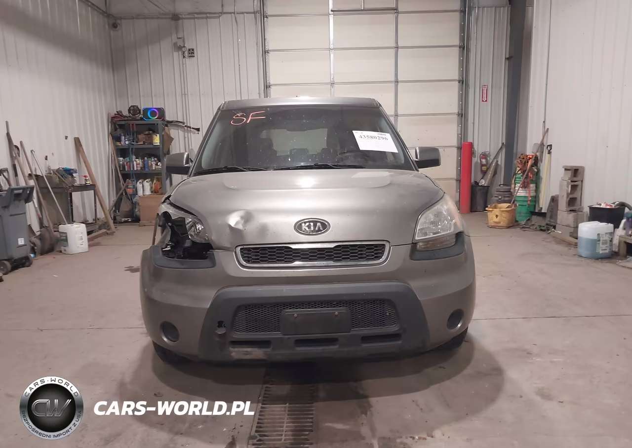 2010 Kia Soul + VIN:KNDJT2A28A7141687 - 12