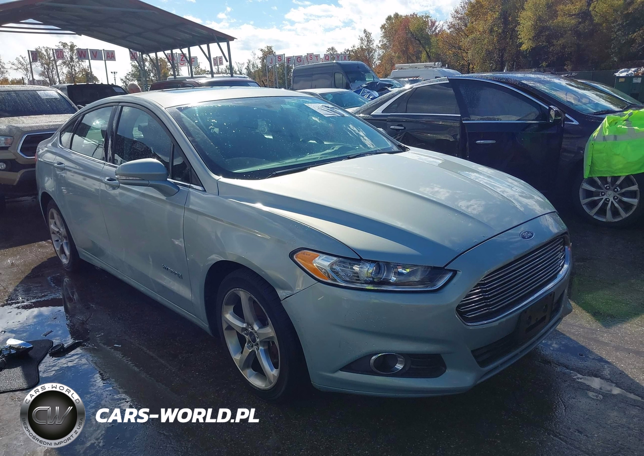 2013 Ford Fusion Hybrid Se