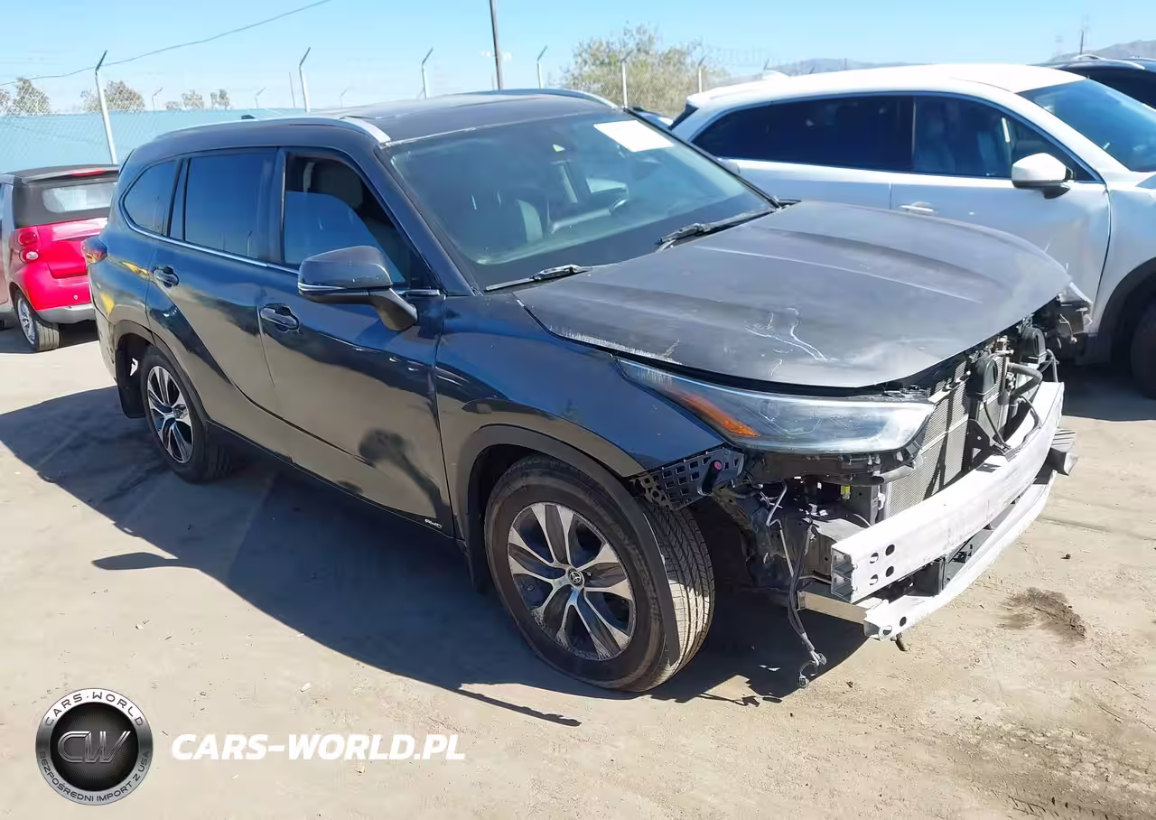 2021 Toyota Highlander Hybrid Xle
