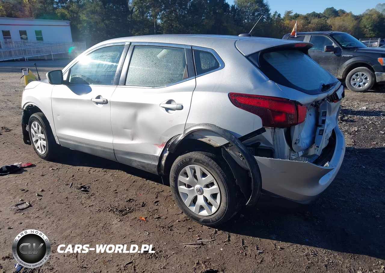 2019 Nissan Rogue Sport S VIN:JN1BJ1CP5KW210441 - 3