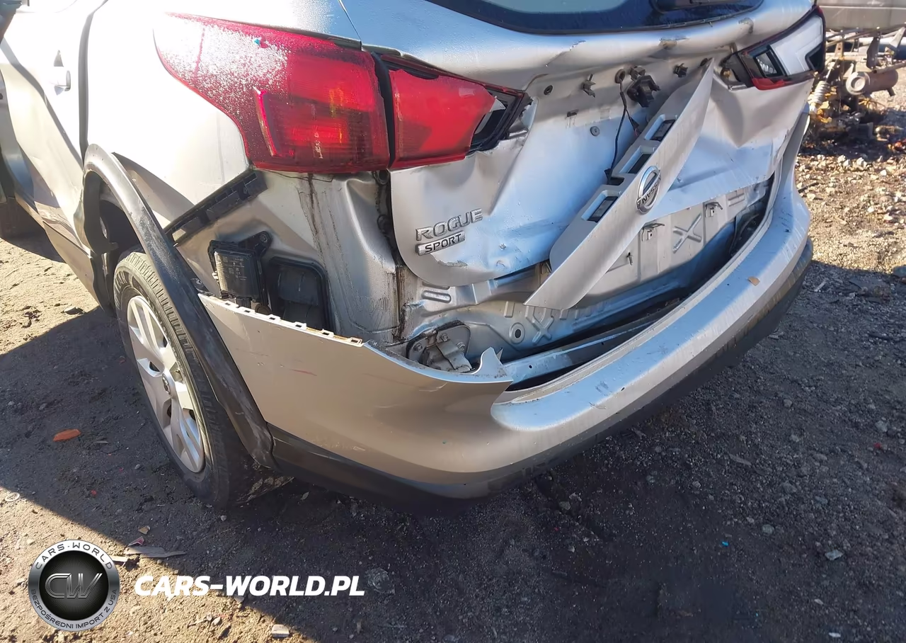 2019 Nissan Rogue Sport S VIN:JN1BJ1CP5KW210441 - 6