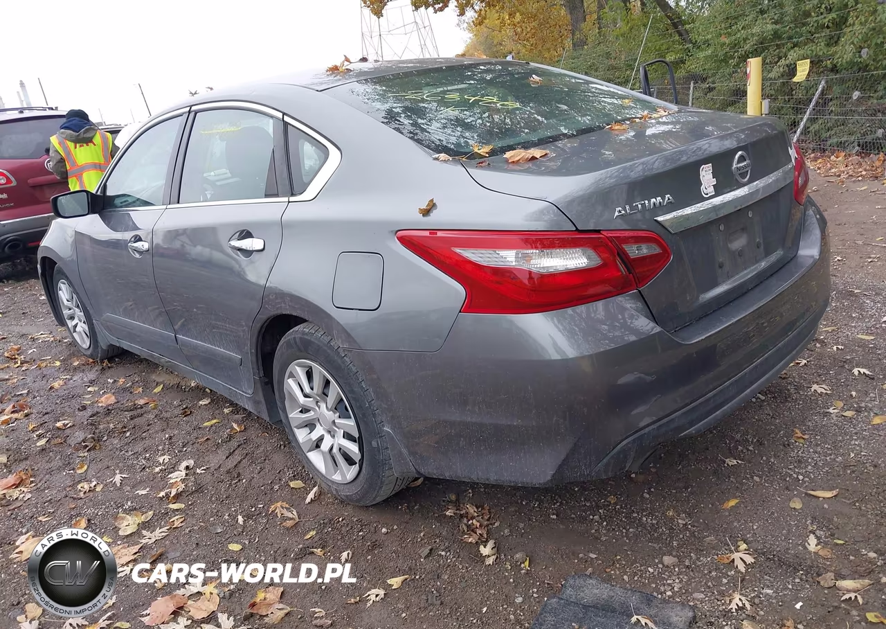 2018 Nissan Altima 2.5 S VIN:1N4AL3APXJC263420 - 3