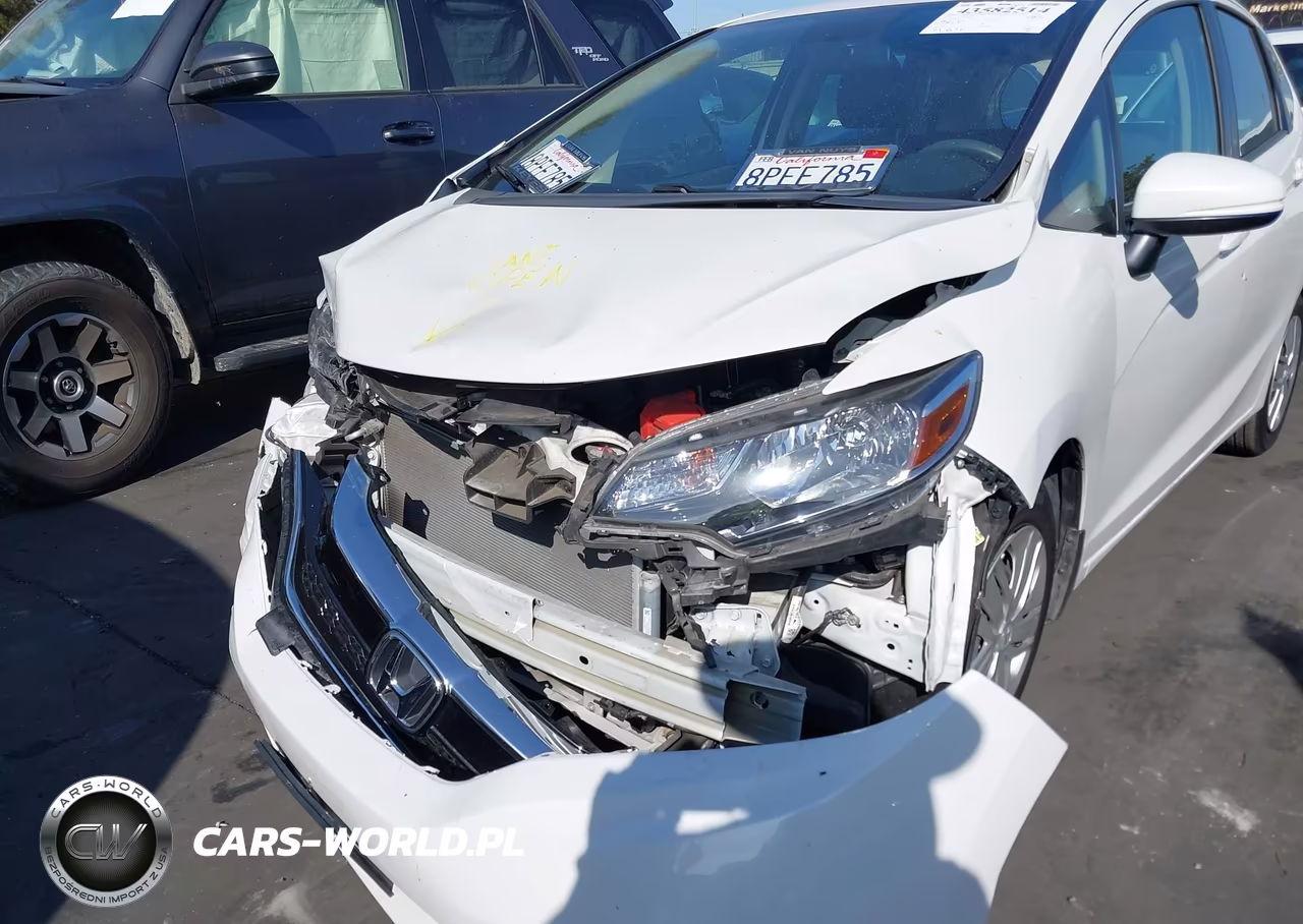 2019 Honda Fit Lx VIN:3HGGK5H41KM738887 - 17