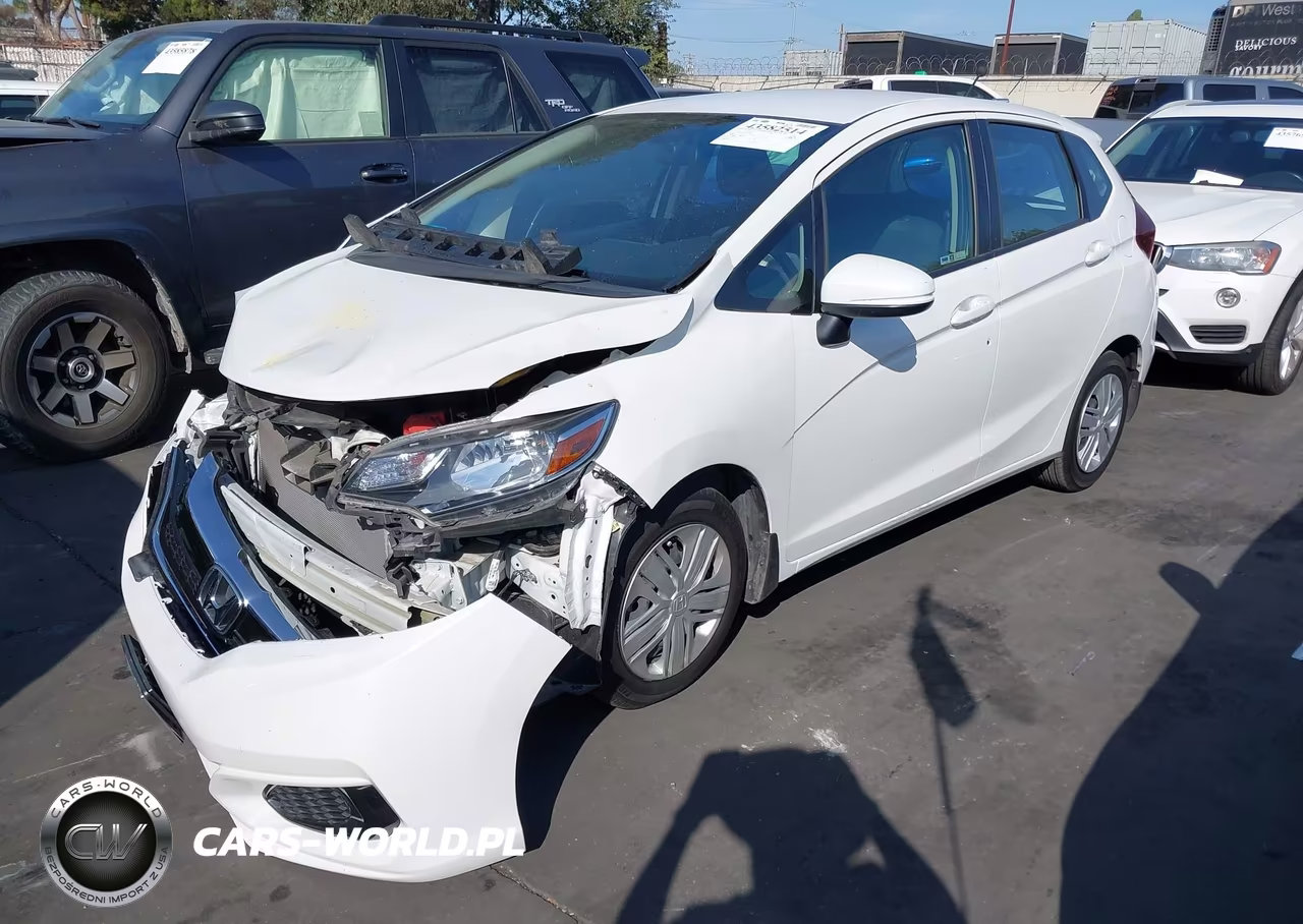 2019 Honda Fit Lx VIN:3HGGK5H41KM738887 - 2
