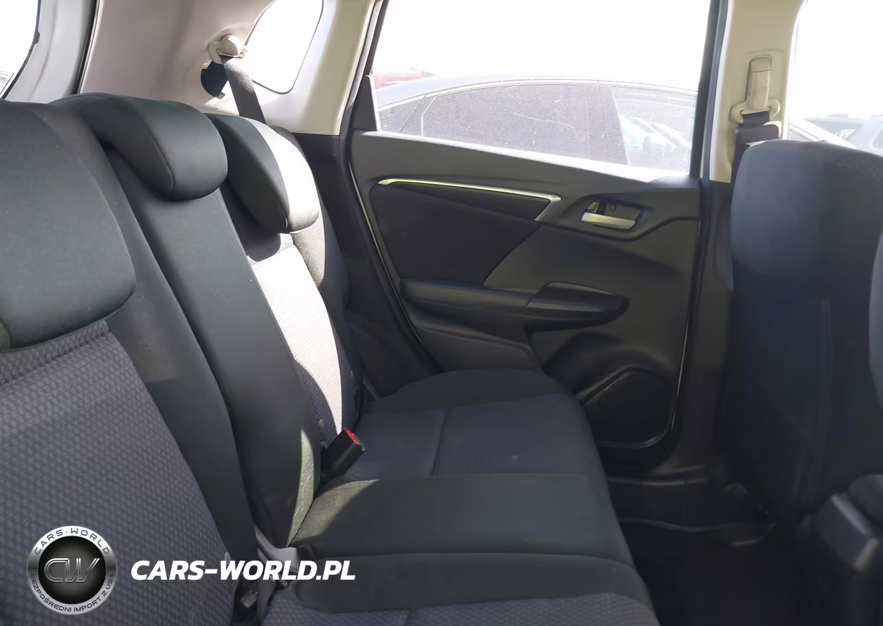 2019 Honda Fit Lx VIN:3HGGK5H41KM738887 - 8
