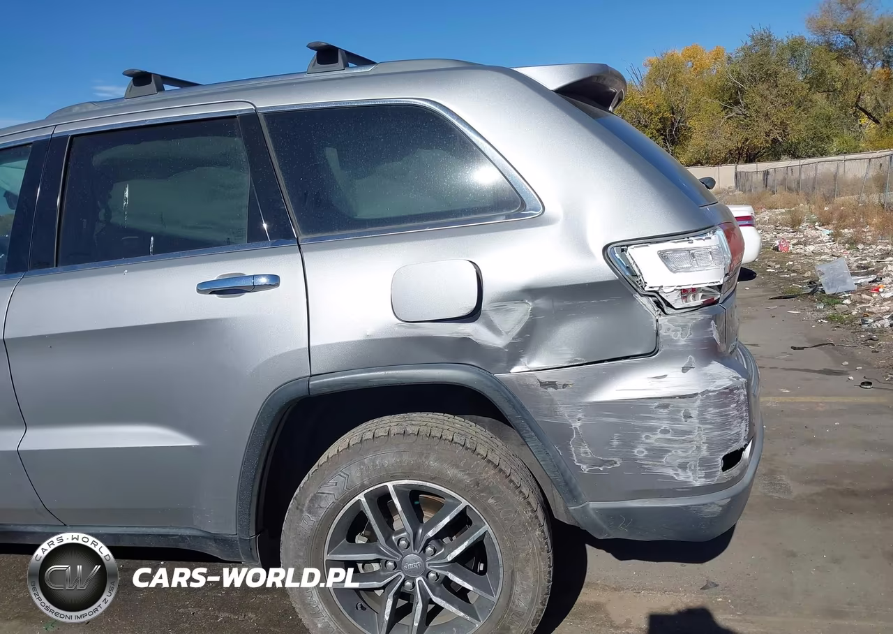 2018 Jeep Grand Cherokee Limited 4X4 VIN:1C4RJFBG1JC121251 - 6