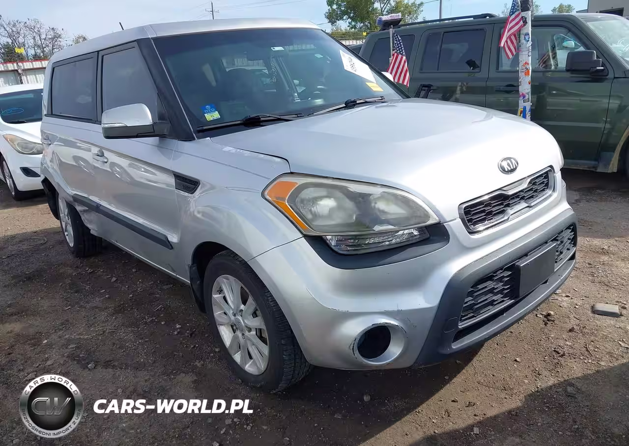 2013 Kia Soul +