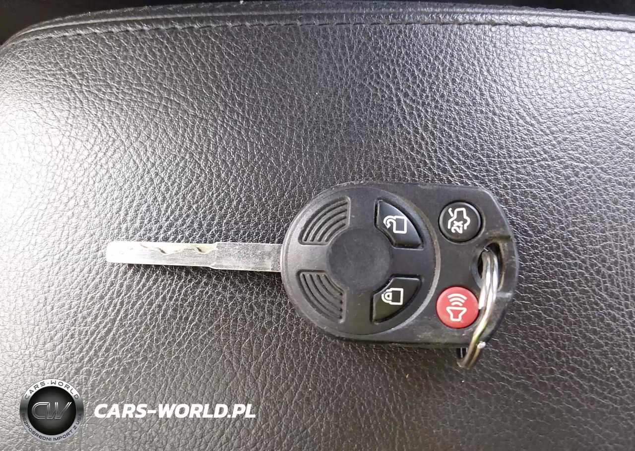 2016 Ford Focus Se VIN:1FADP3F22GL365575 - 11