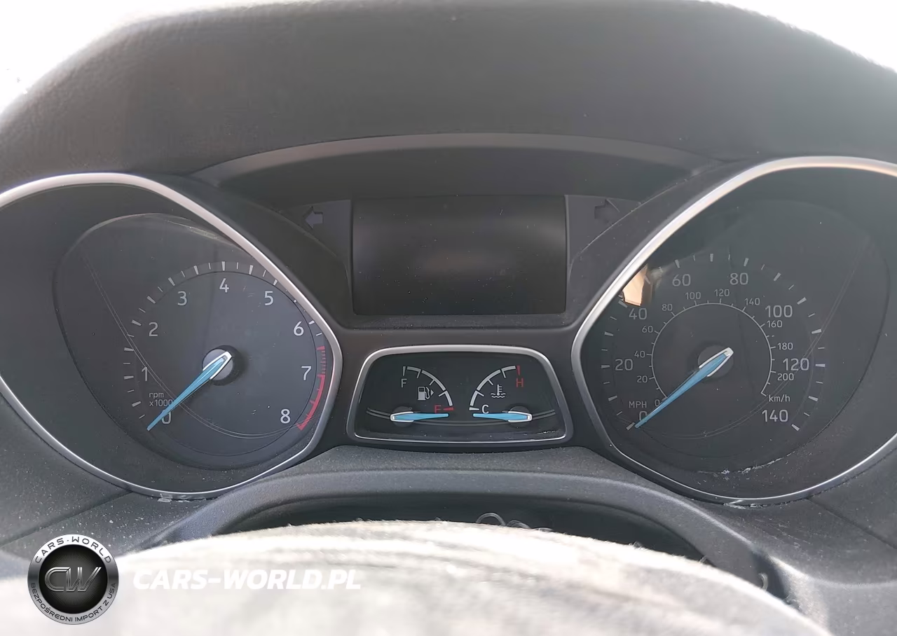 2016 Ford Focus Se VIN:1FADP3F22GL365575 - 7