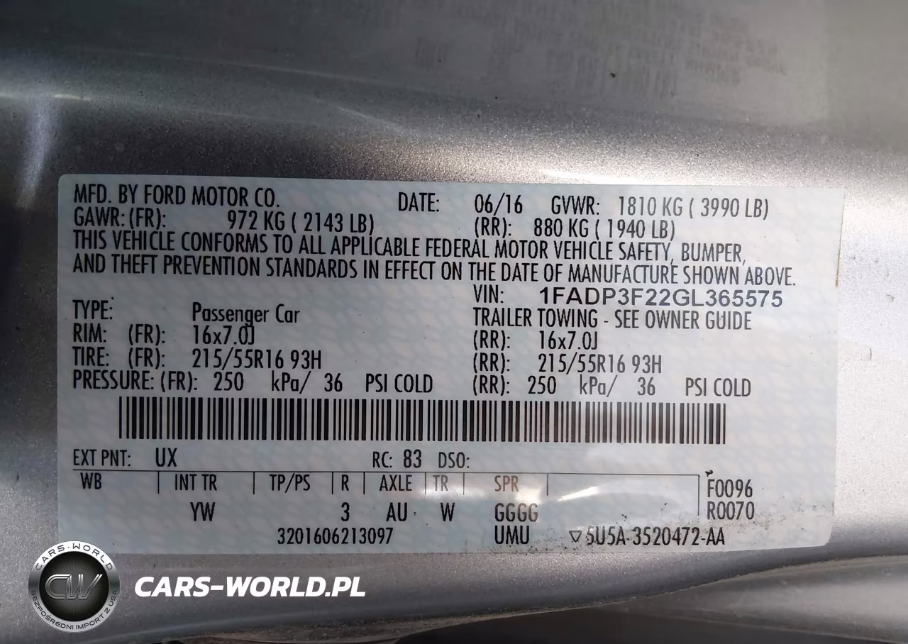 2016 Ford Focus Se VIN:1FADP3F22GL365575 - 9