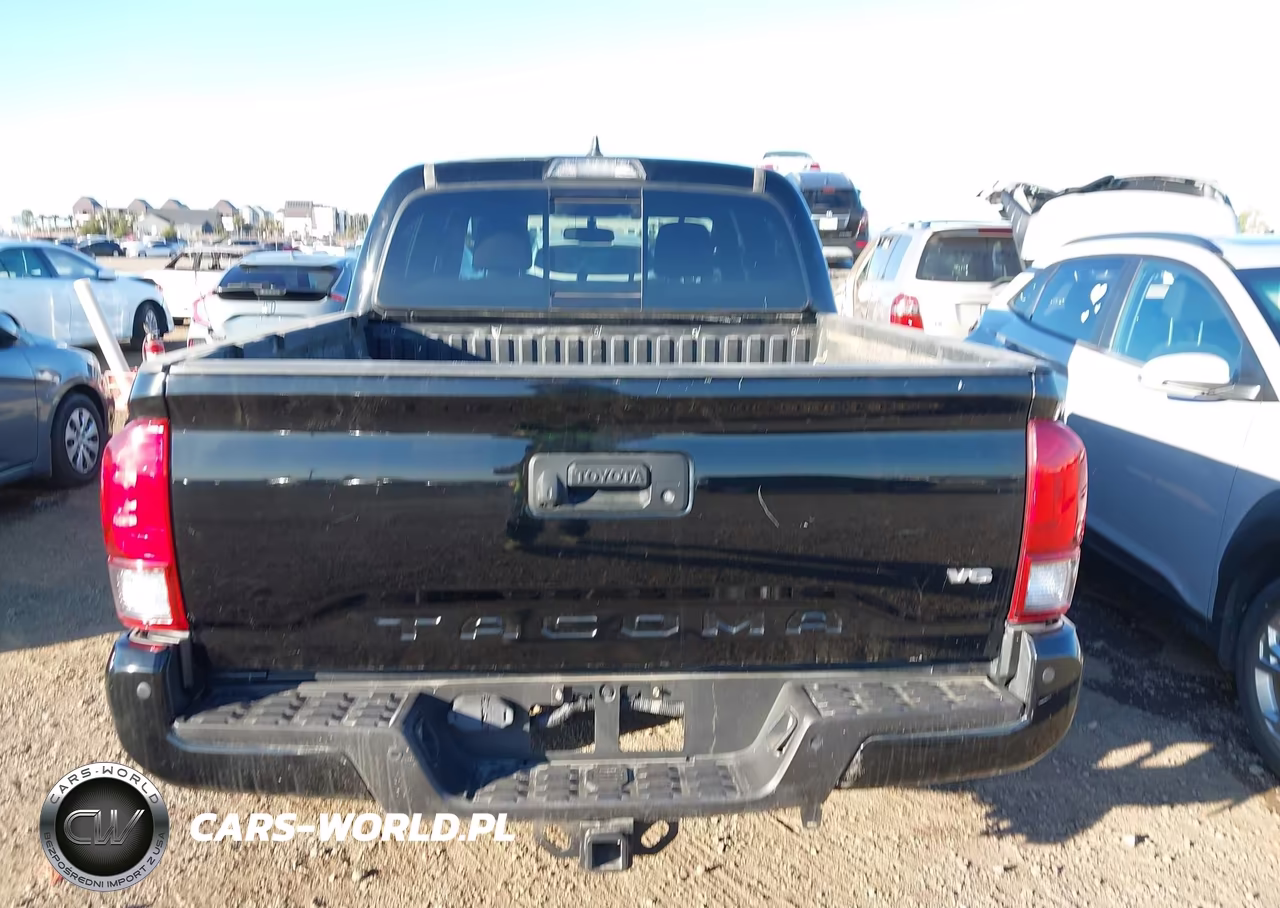 2017 Toyota Tacoma Trd Sport VIN:3TMCZ5AN1HM044737 - 16