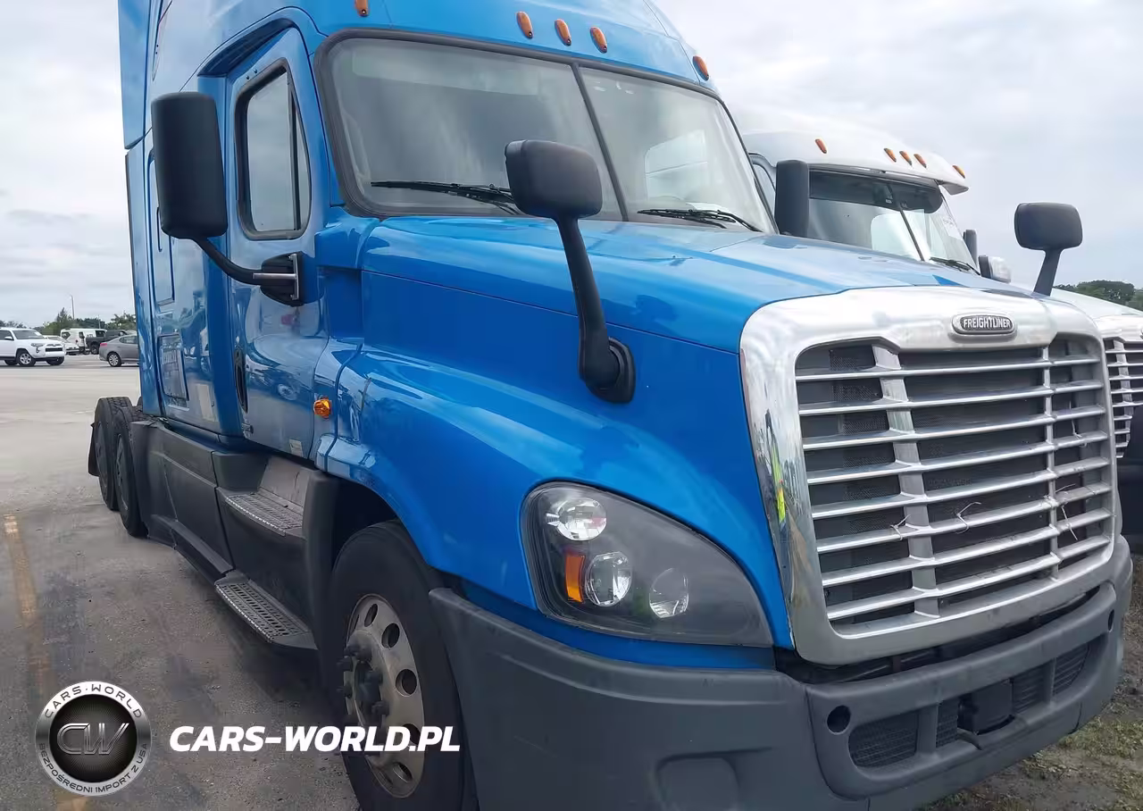 2018 Freightliner Cascadia 125