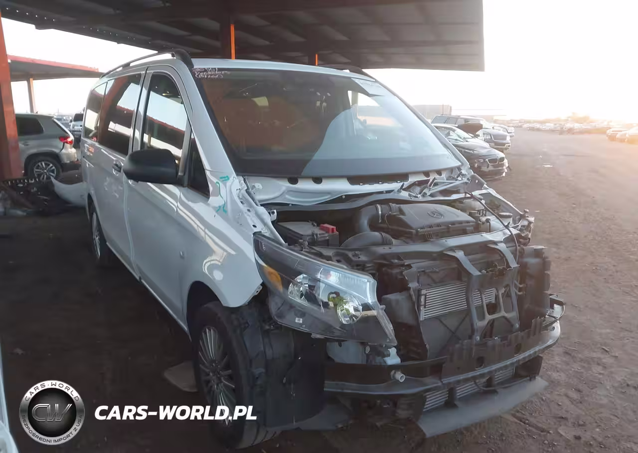 2023 Mercedes-Benz Metris