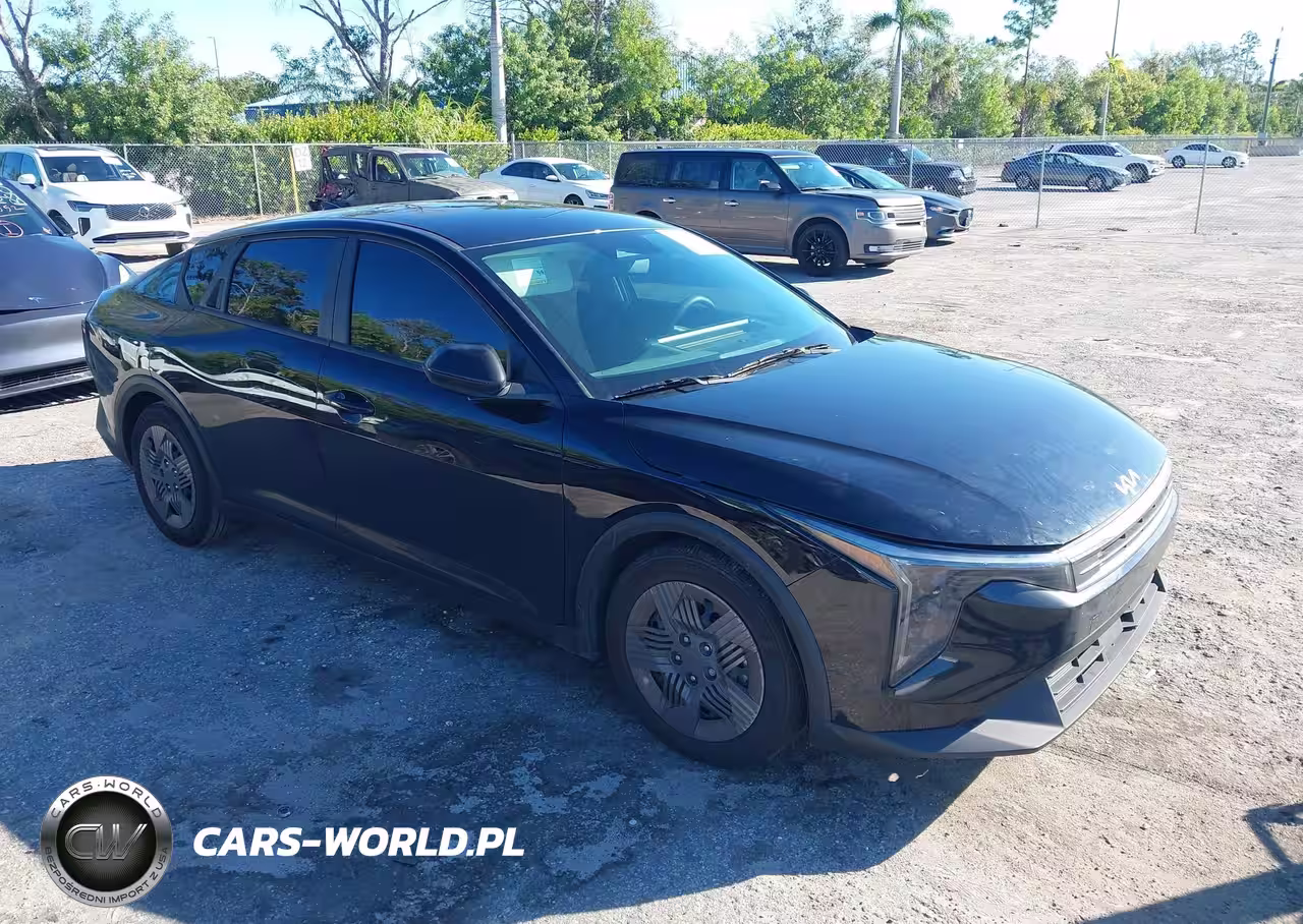 2025 Kia K4 Lx