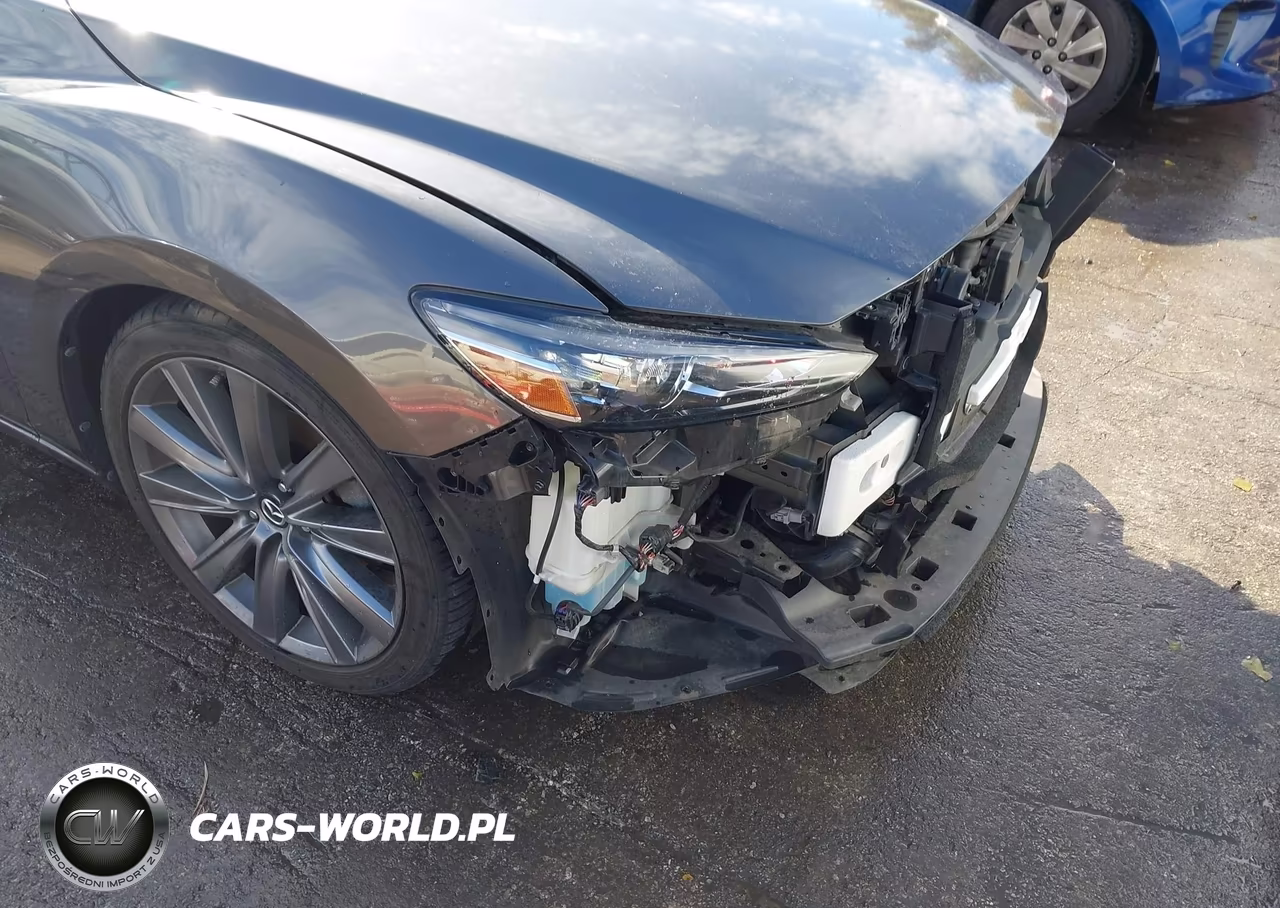 2018 Mazda Mazda6 Grand Touring VIN:JM1GL1TY2J1314855 - 18