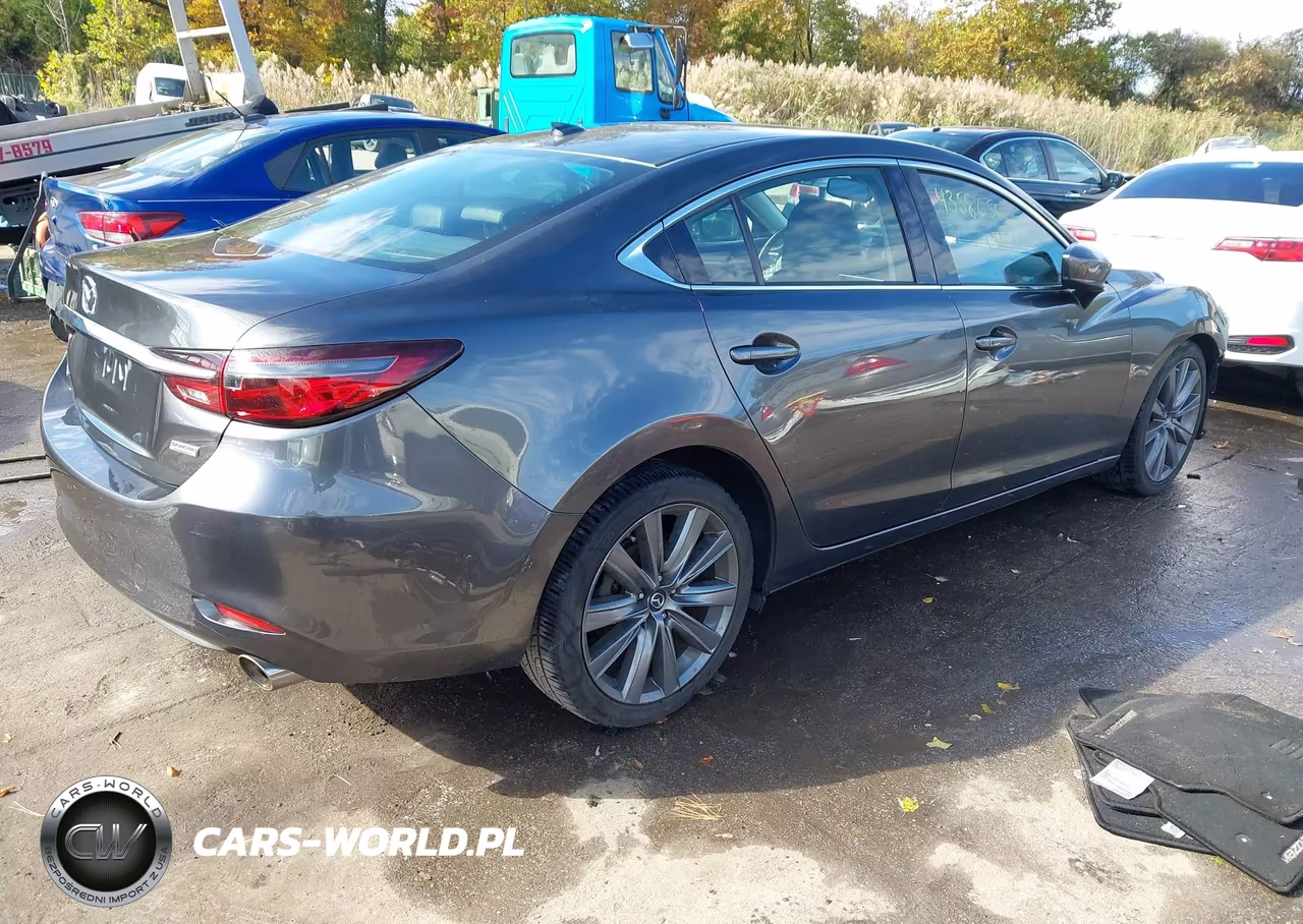 2018 Mazda Mazda6 Grand Touring VIN:JM1GL1TY2J1314855 - 4
