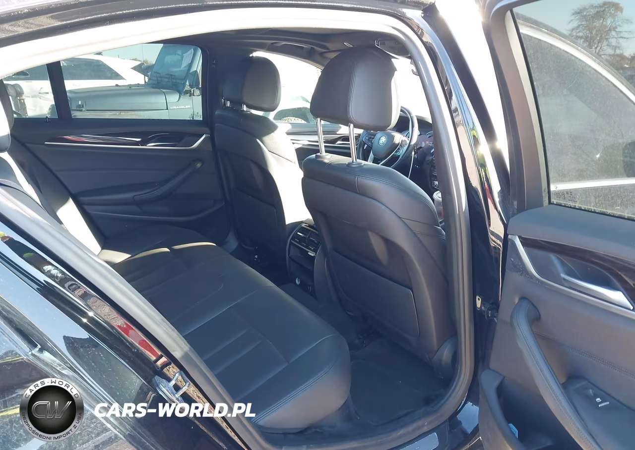 2018 BMW 530E xDrive Iperformance VIN:WBAJB1C59JG624221 - 8
