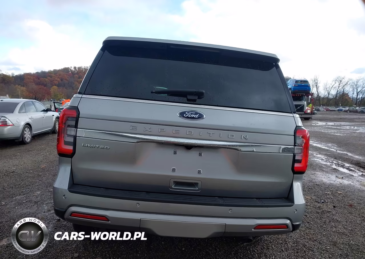 2024 Ford Expedition Limited VIN:1FMJU2A83REB05698 - 17