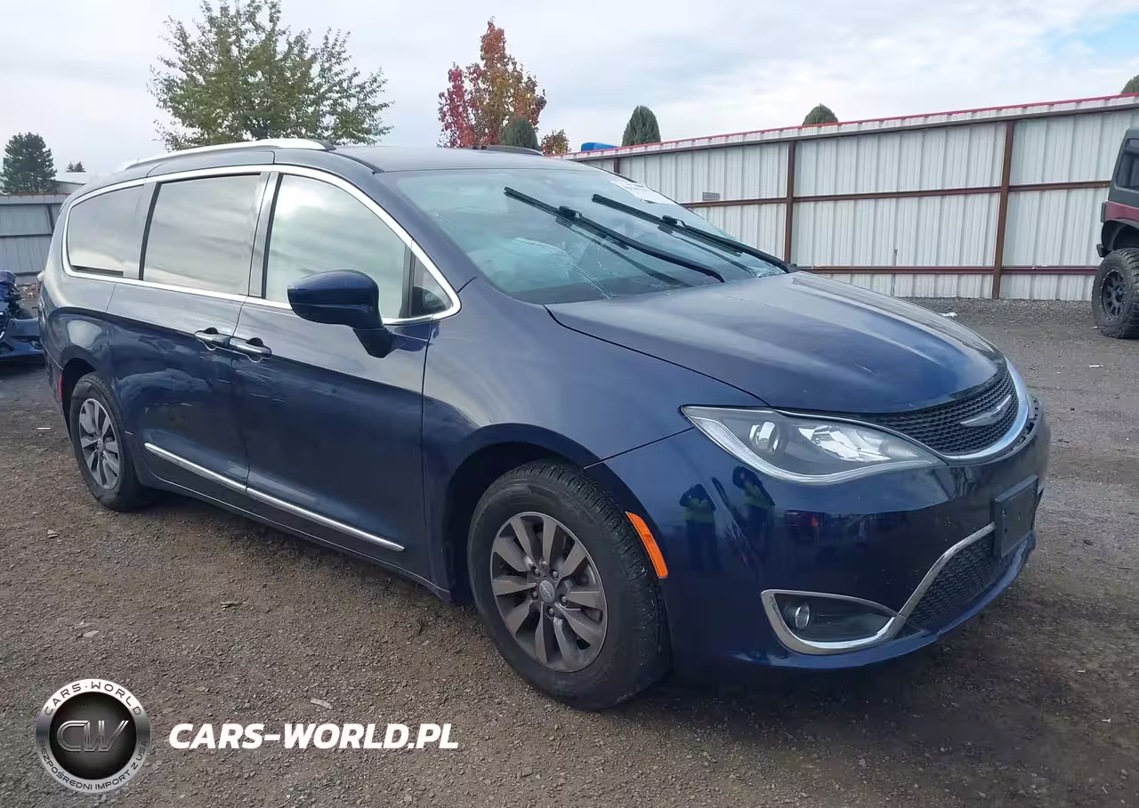 2019 Chrysler Pacifica Touring L Plus