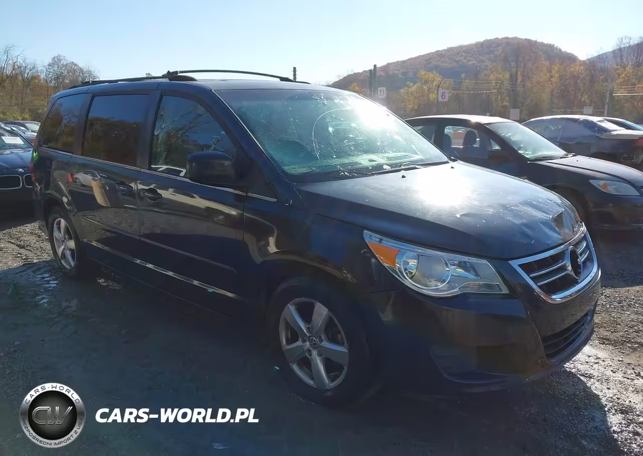 2009 Volkswagen Routan Se