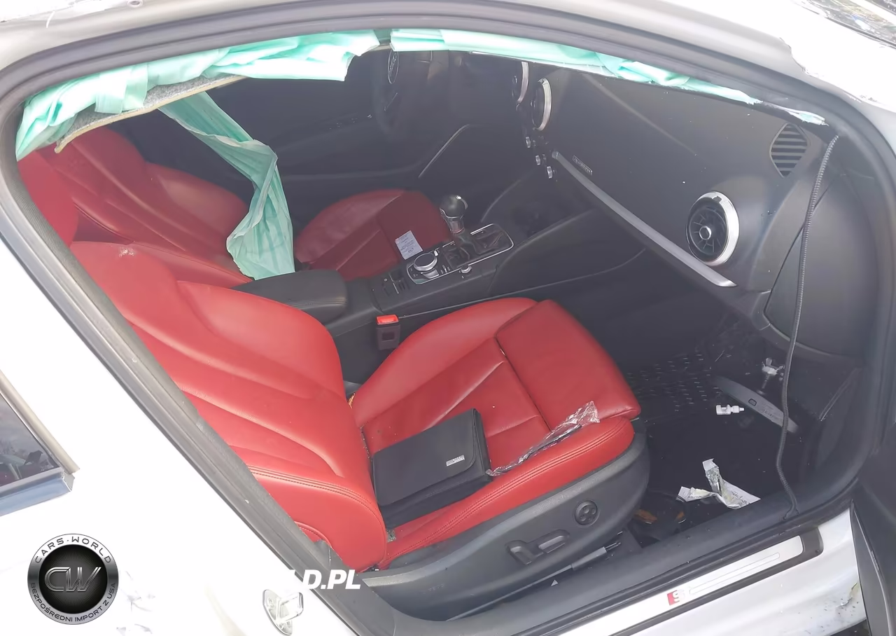 2017 Audi S3 2.0T Premium Plus VIN:WAUB1GFF5H1071854 - 5