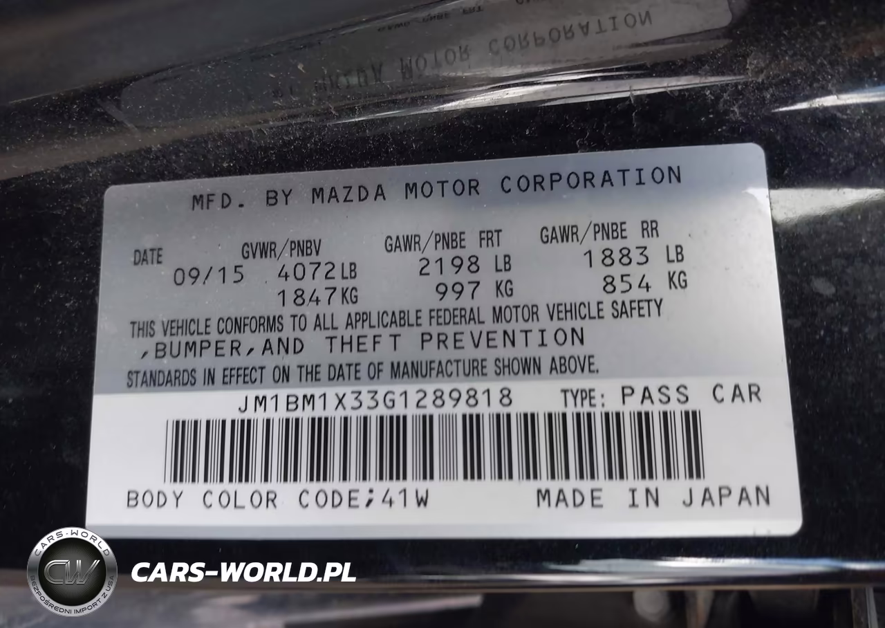 2016 Mazda Mazda3 S Grand Touring VIN:JM1BM1X33G1289818 - 9