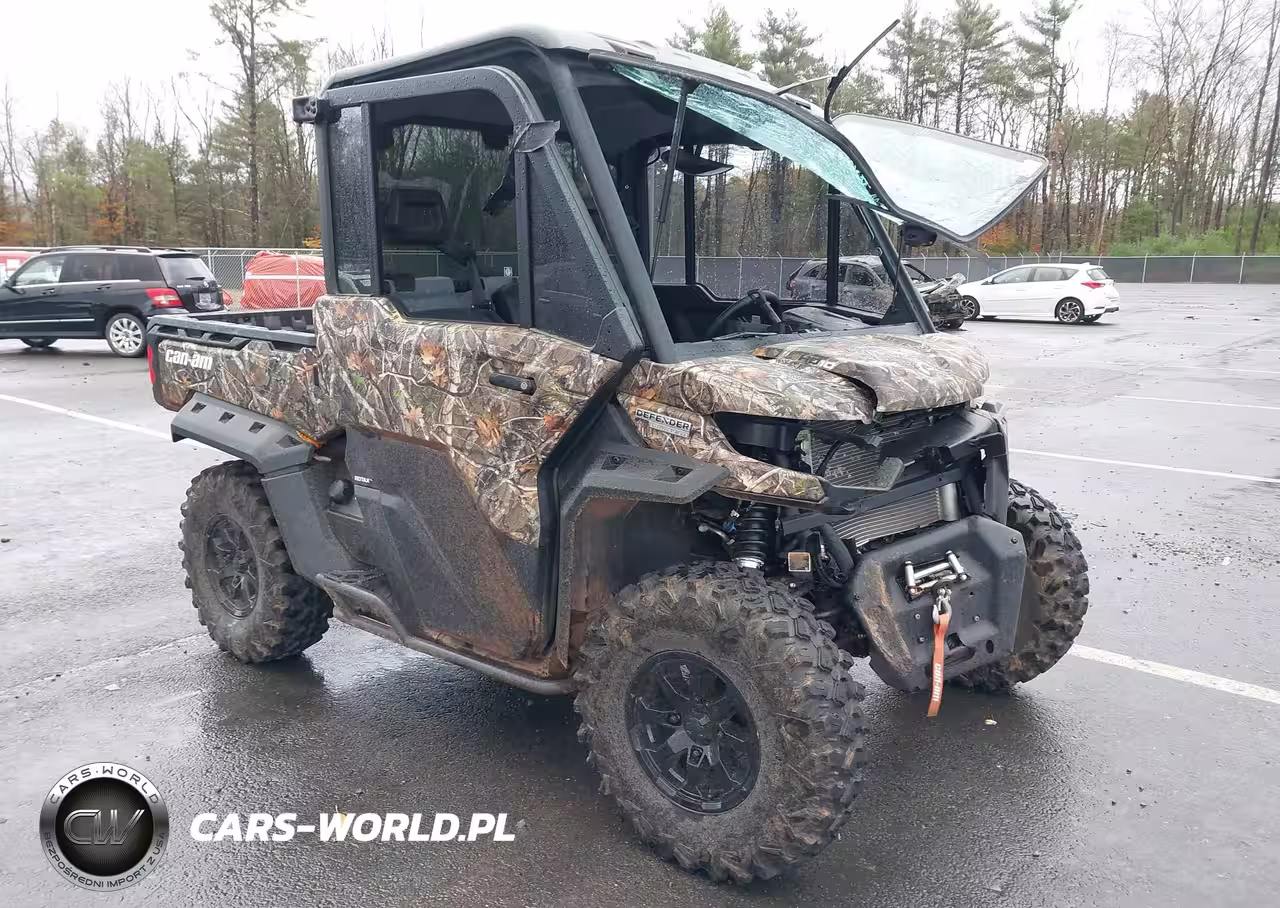 2025 Can-Am Defender Limited Cab Hd10