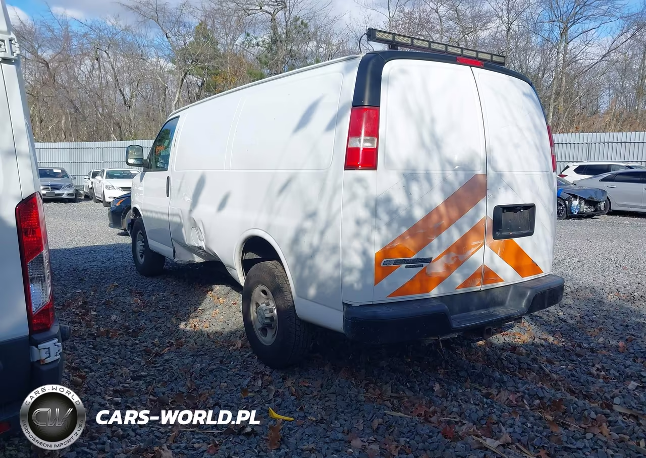 2016 Chevrolet Express 2500 Work Van VIN:1GCWGAFF7G1125671 - 3