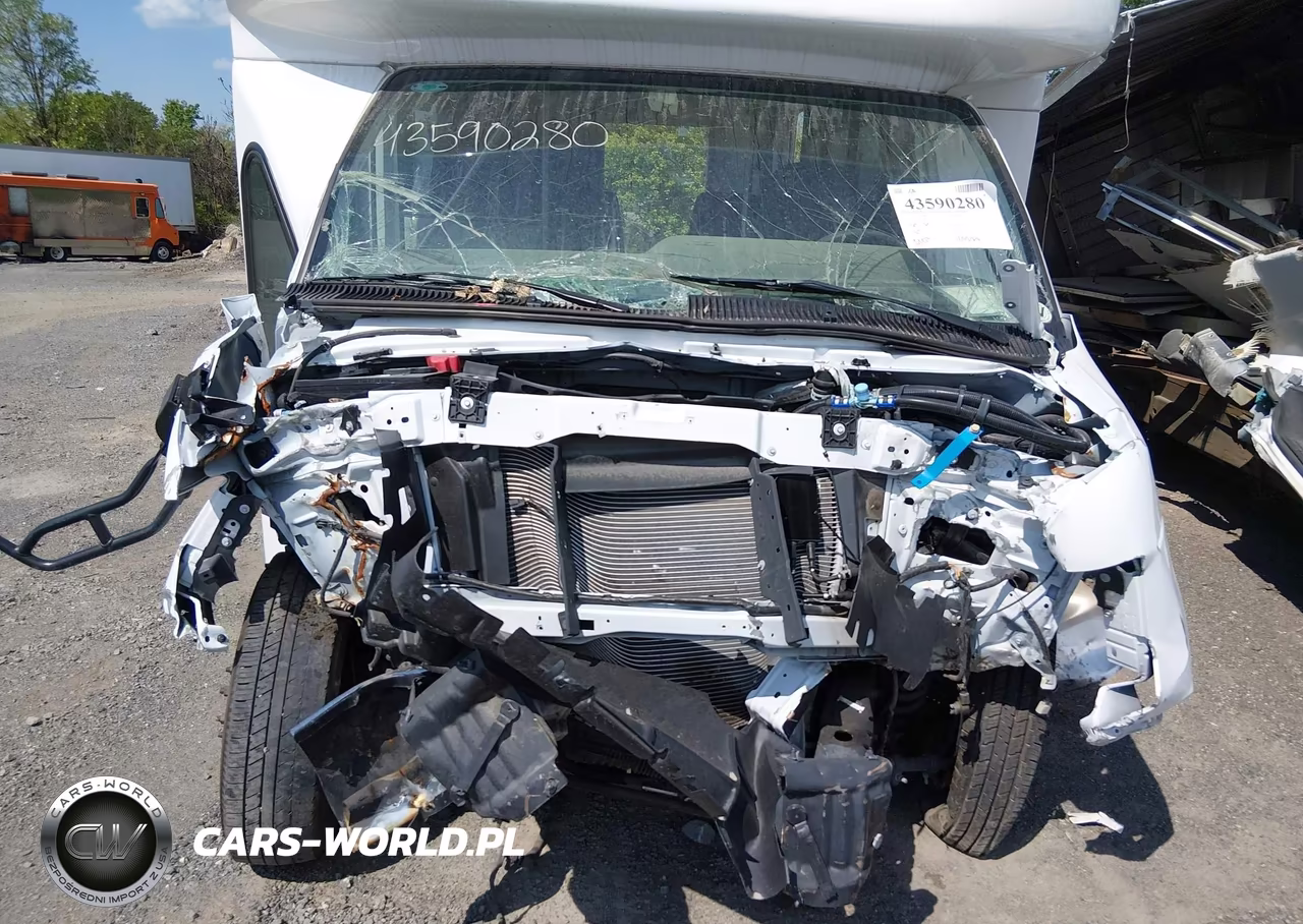 2025 Ford E-450 Cutaway VIN:1FDFE4FN3SDD38571 - 10
