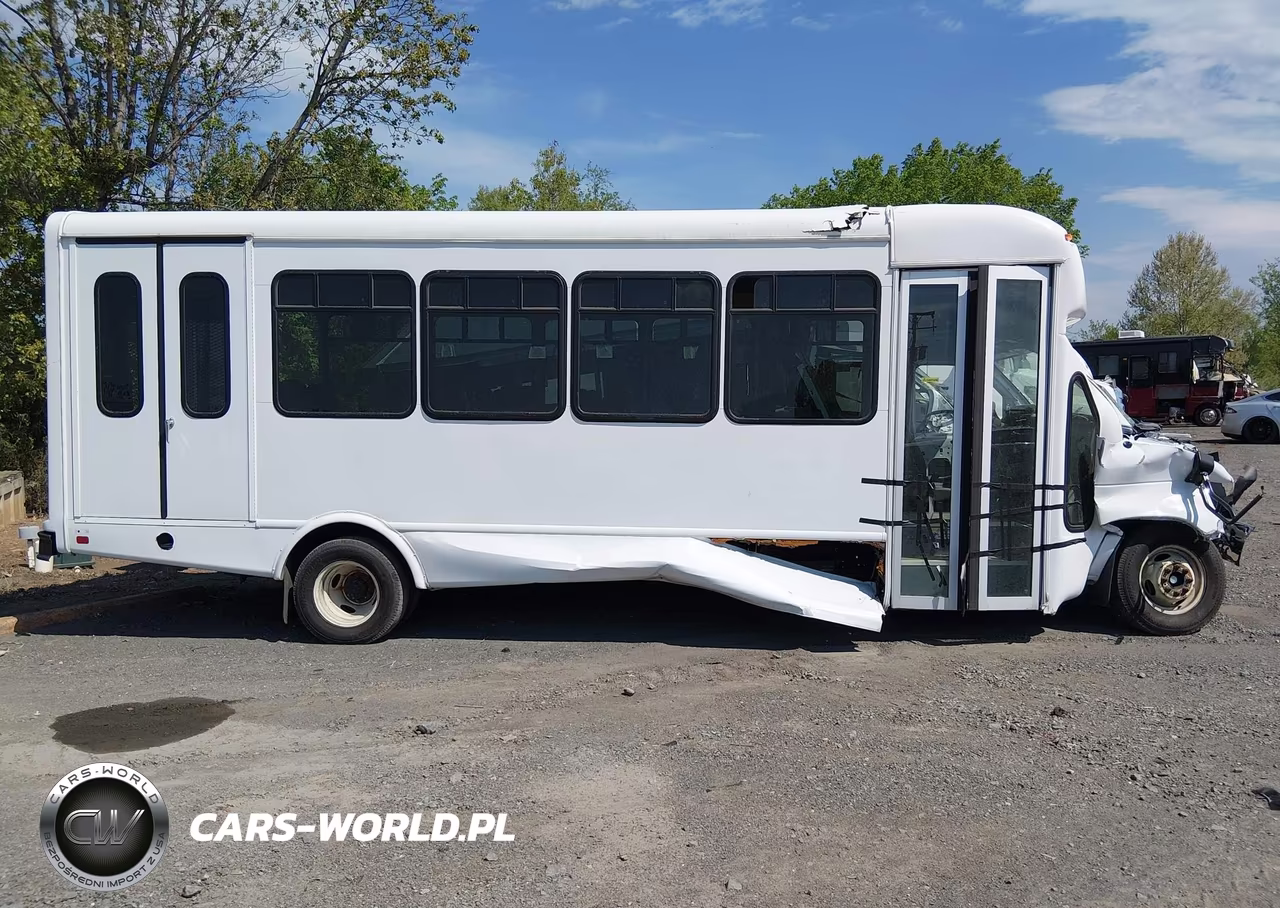 2025 Ford E-450 Cutaway VIN:1FDFE4FN3SDD38571 - 15