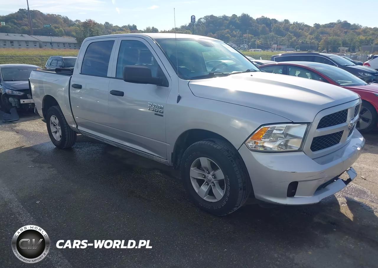 2019 Ram 1500 Classic Express 4X2 5'7 Box – zdjęcie 1 z 15