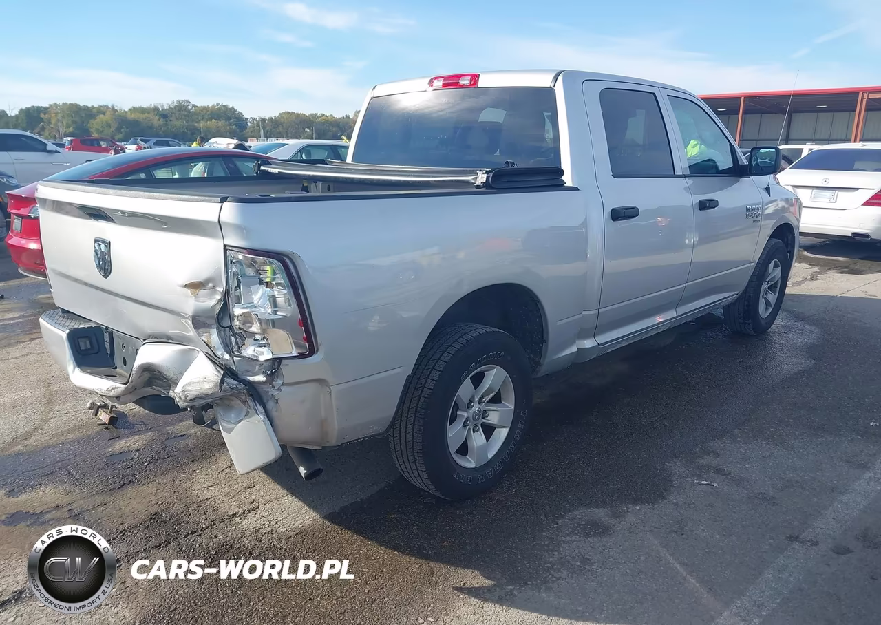 2019 Ram 1500 Classic Express 4X2 5'7 Box VIN:1C6RR6KG1KS521804 - 4