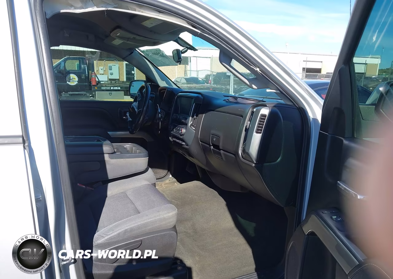 2018 Chevrolet Silverado 1500 1Lt VIN:1GCRCREC3JZ198818 - 5