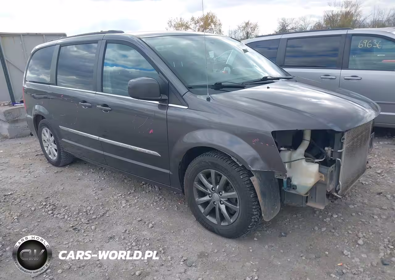 2015 Chrysler Town & Country Touring