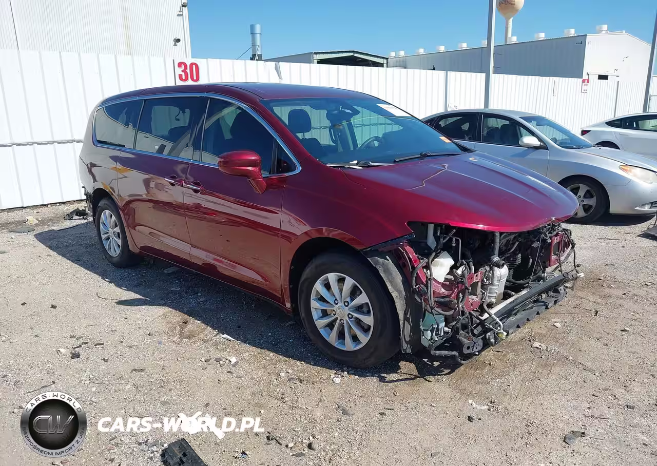 2018 Chrysler Pacifica Touring Plus