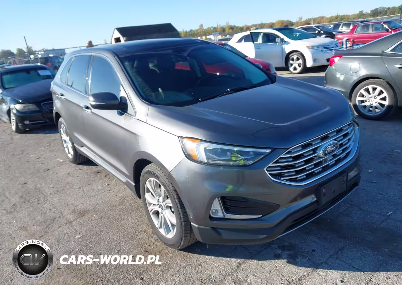 2019 Ford Edge Titanium