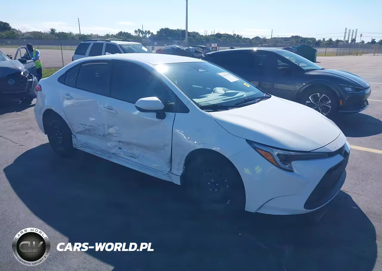 2025 Toyota Corolla Hybrid Le