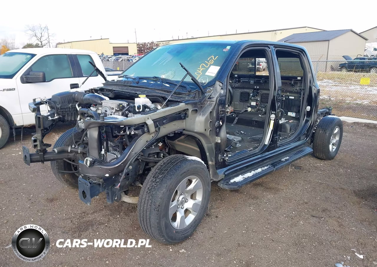 2024 Ram 1500 Laramie 4X4 6'4 Box VIN:1C6SRFRTXRN204262 - 2