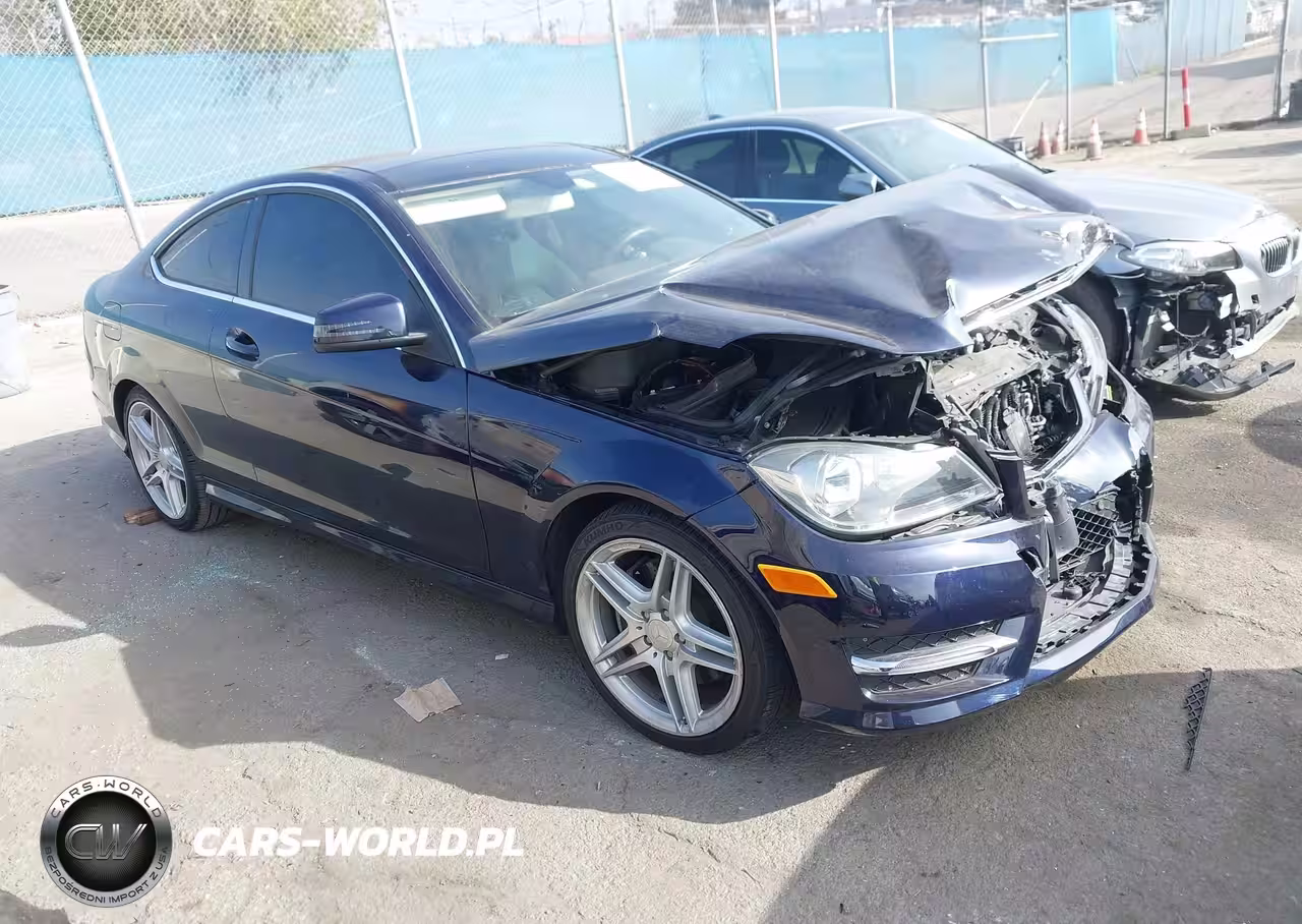 2013 Mercedes-Benz C 350 Sport