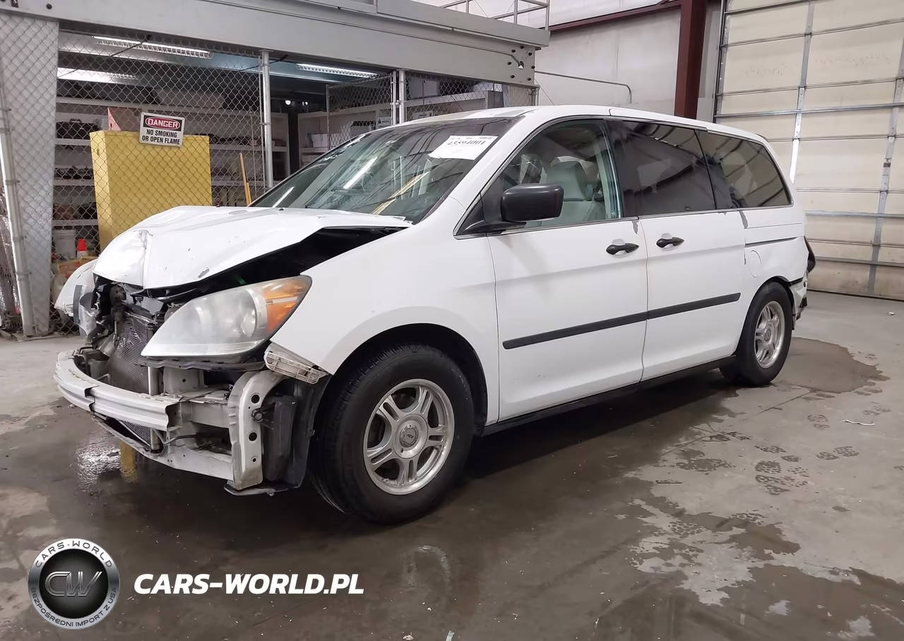 2008 Honda Odyssey Lx VIN:5FNRL38258B001972 - 2