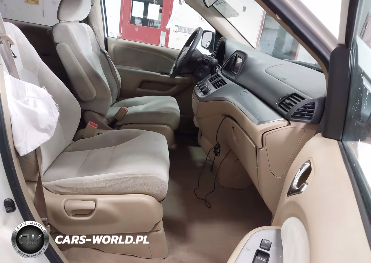 2008 Honda Odyssey Lx VIN:5FNRL38258B001972 - 5